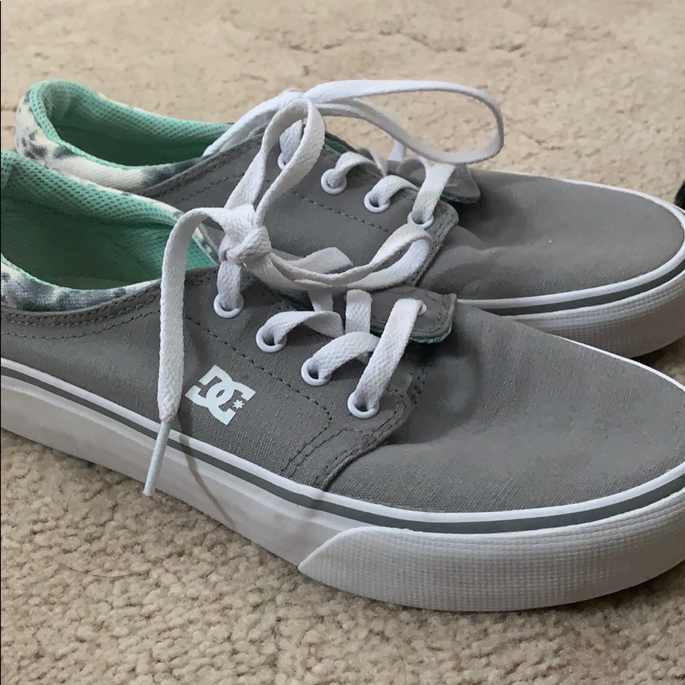 DC shoes